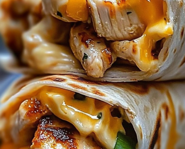 Cheesy Garlic Chicken Wraps